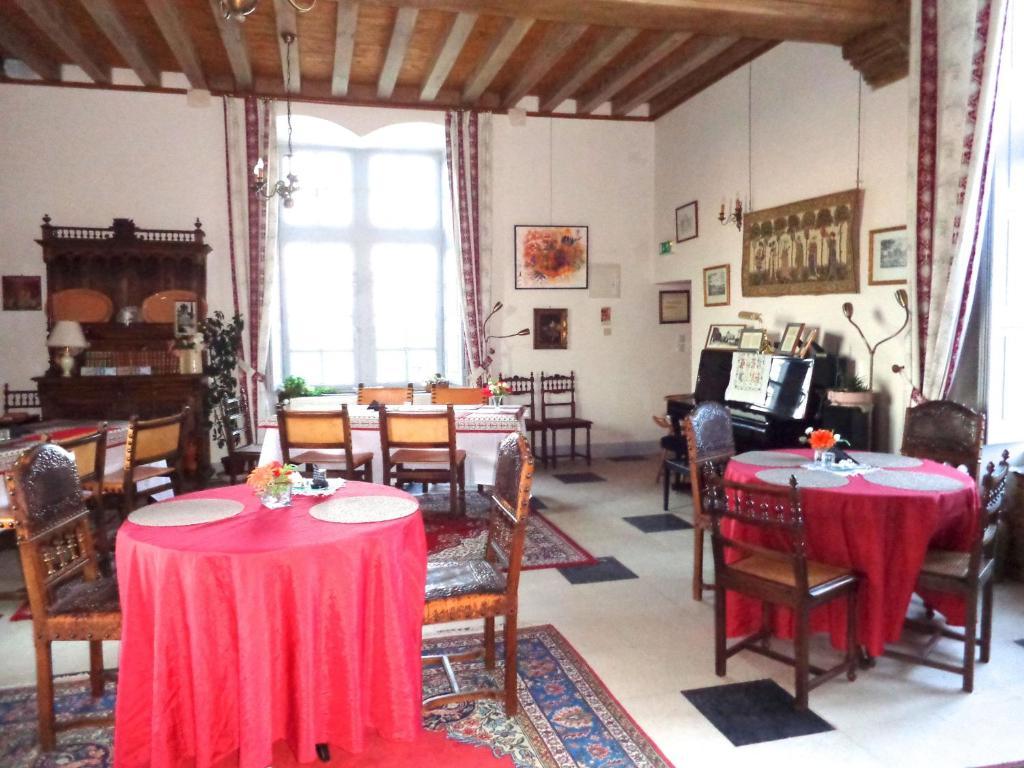 Chateau D'Avanton Luaran gambar