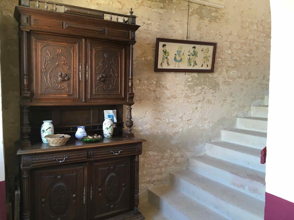 Chateau D'Avanton Luaran gambar