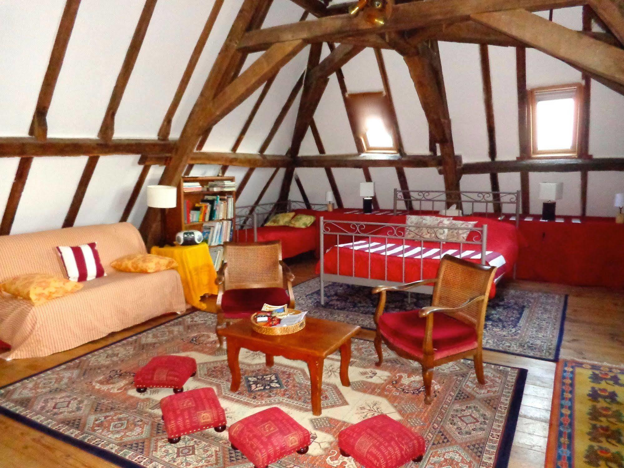 Chateau D'Avanton Luaran gambar
