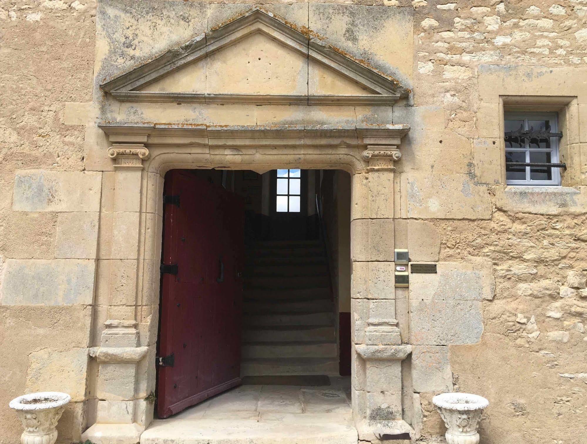 Chateau D'Avanton Luaran gambar