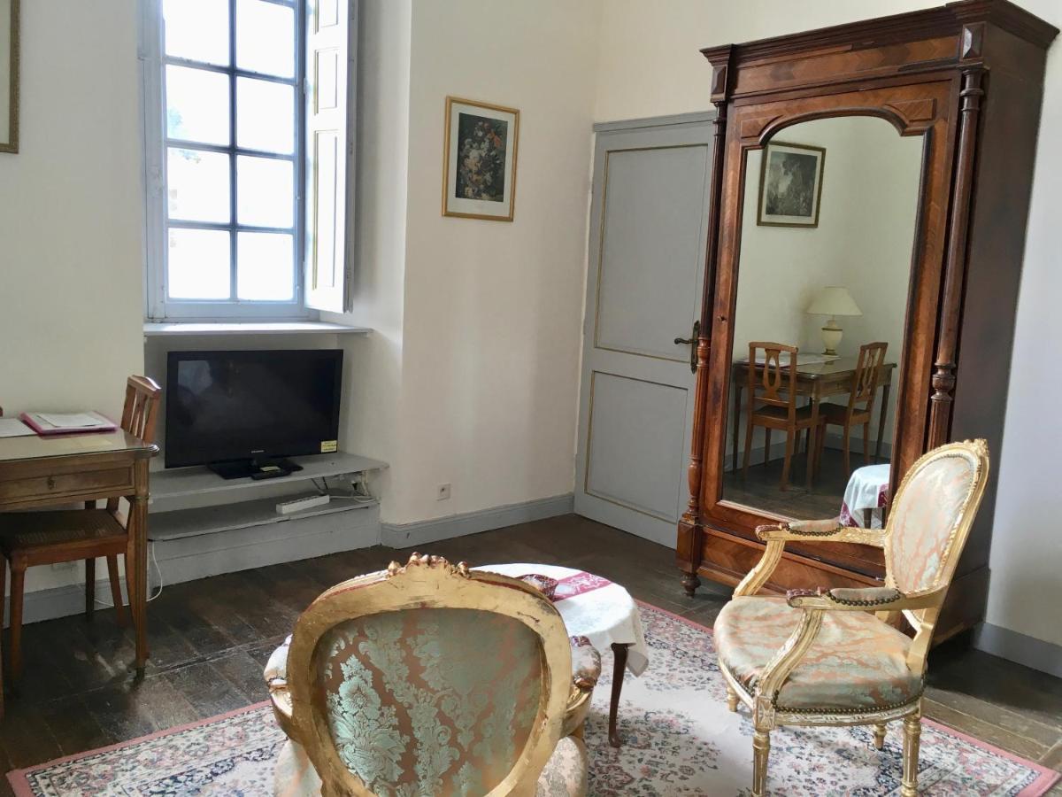 Chateau D'Avanton Luaran gambar